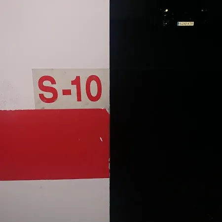 199a - Comodo Y Con Garaje Хіхон